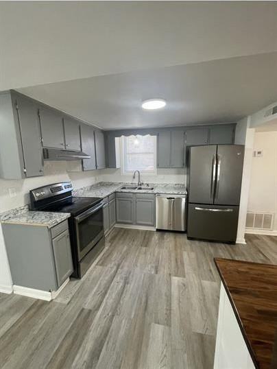 309 Monaco Dr - Photo 3 of 18