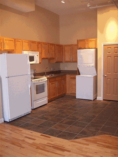 Goodrich Apartments - Photo 3 of 4