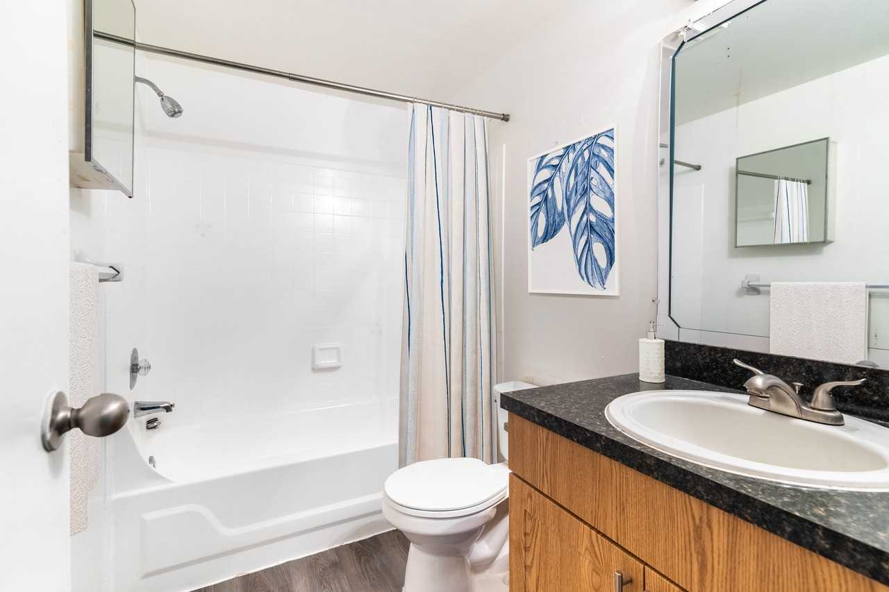 Brookside Manor - Photo 6 of 101