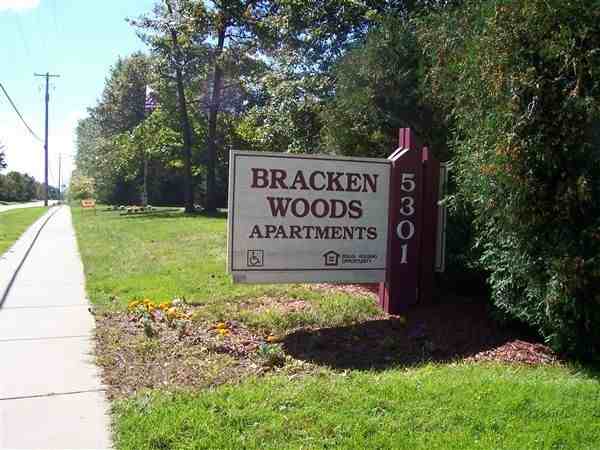 Bracken Woods Apartments 5301 Dublin Ave, Midland, MI 48640 Zumper