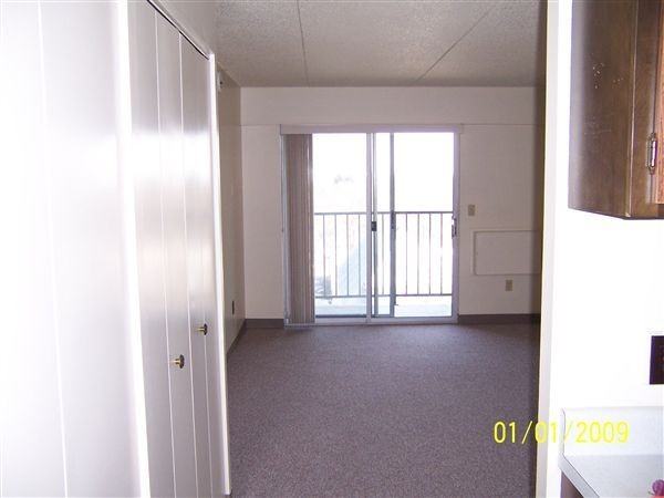 Maple Manor - Photo 3 of 11