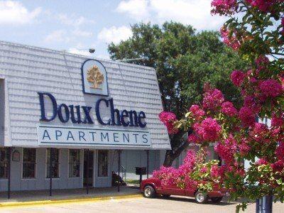 Doux Chene Apartments - Photo 3 of 6
