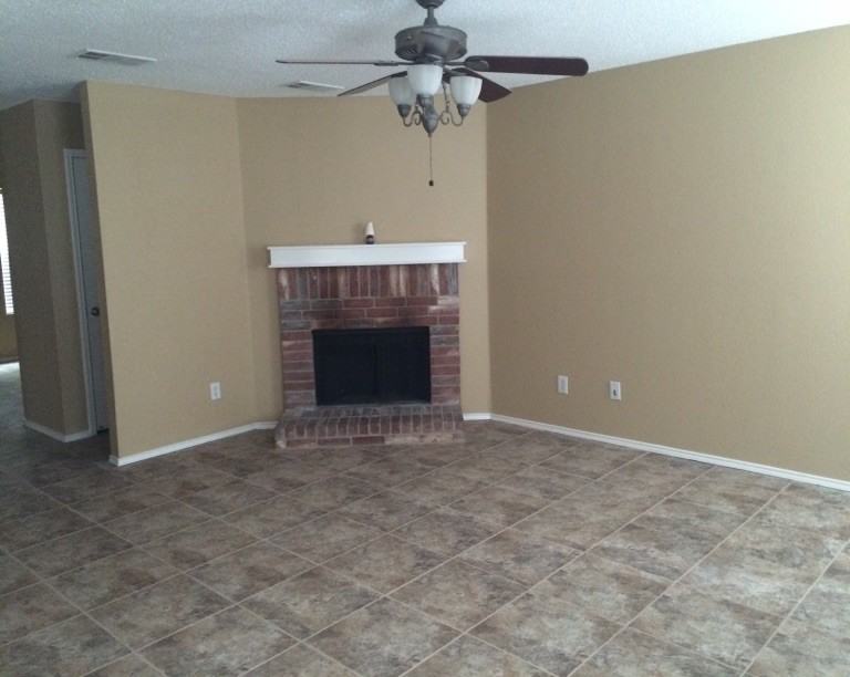 544 Keble Dr - Photo 3 of 13