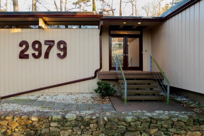 2979 Ridge Valley Rd Nw - Photo 3 of 40