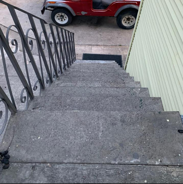 1903 North Loring Avenue #B - Photo 3 of 9