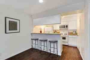 featured image of 1936 Manning Ave