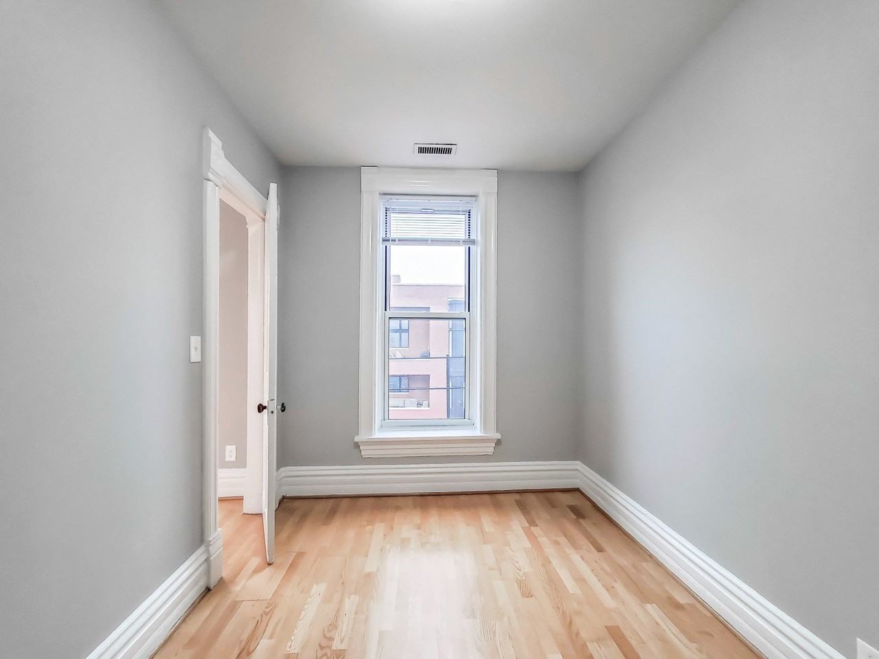 North Flats - Photo 7 of 29