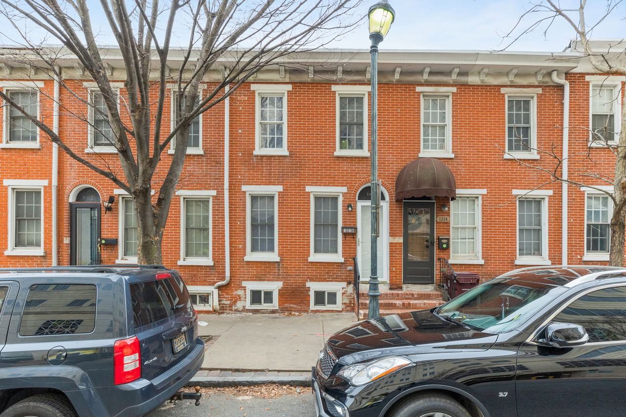 1216 North Walnut Street - Photo 2 of 16