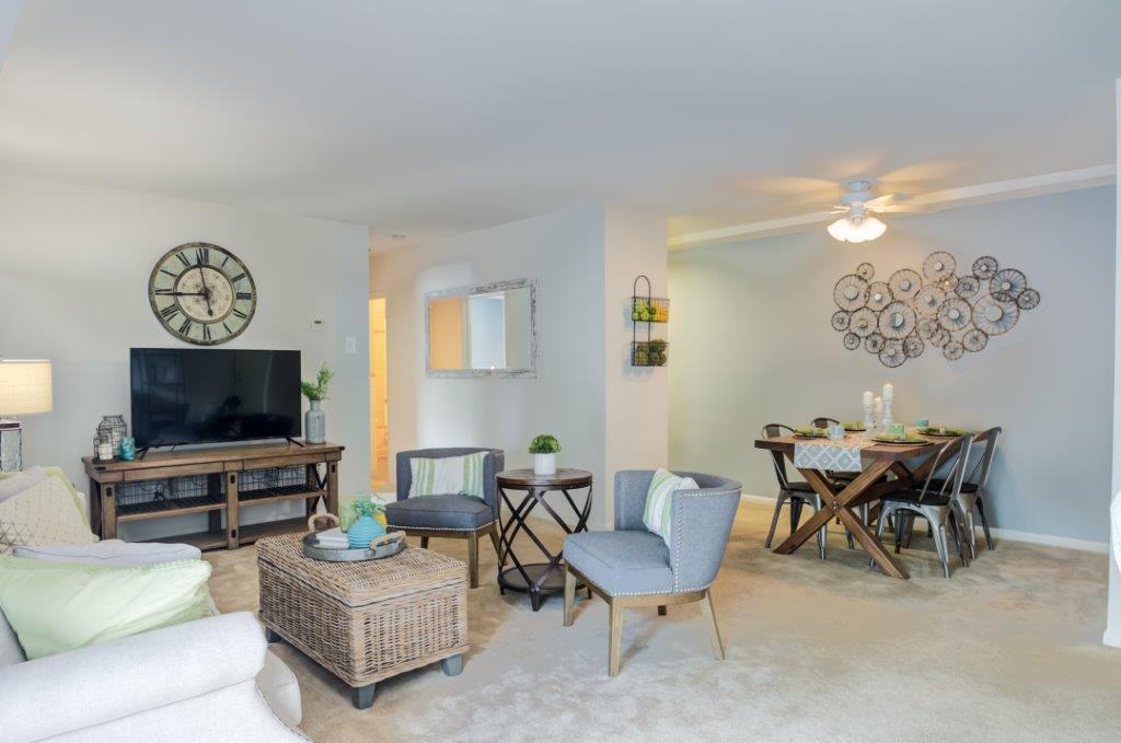 Main Street Apartment Homes - Photo 6 of 23