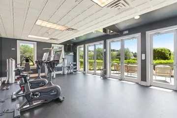 74 Walden Court - Photo 3 of 5