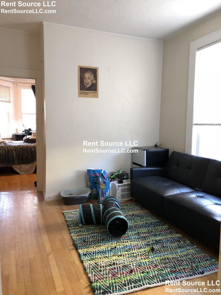 BEACON STREET #1 - Photo 7 of 12