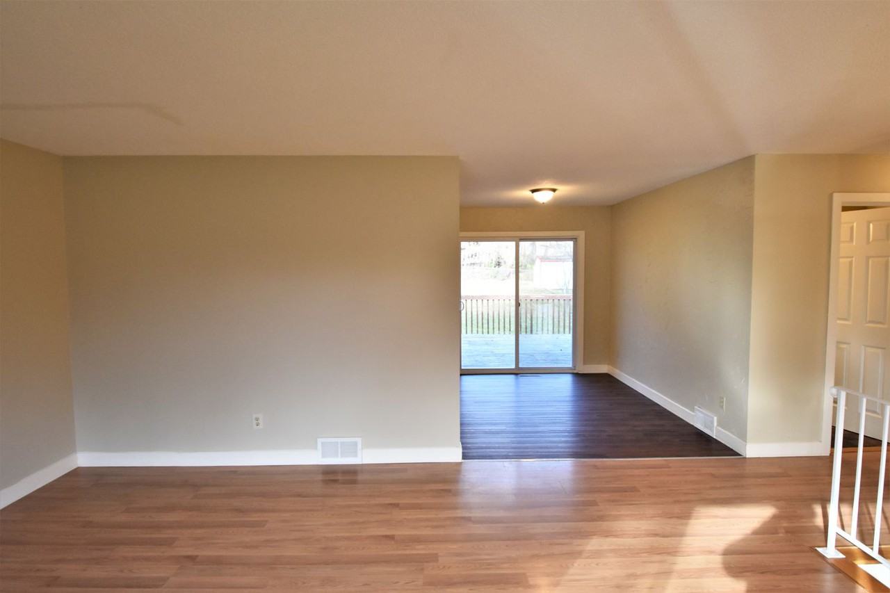 1371 Cleome Ln - Photo 3 of 17