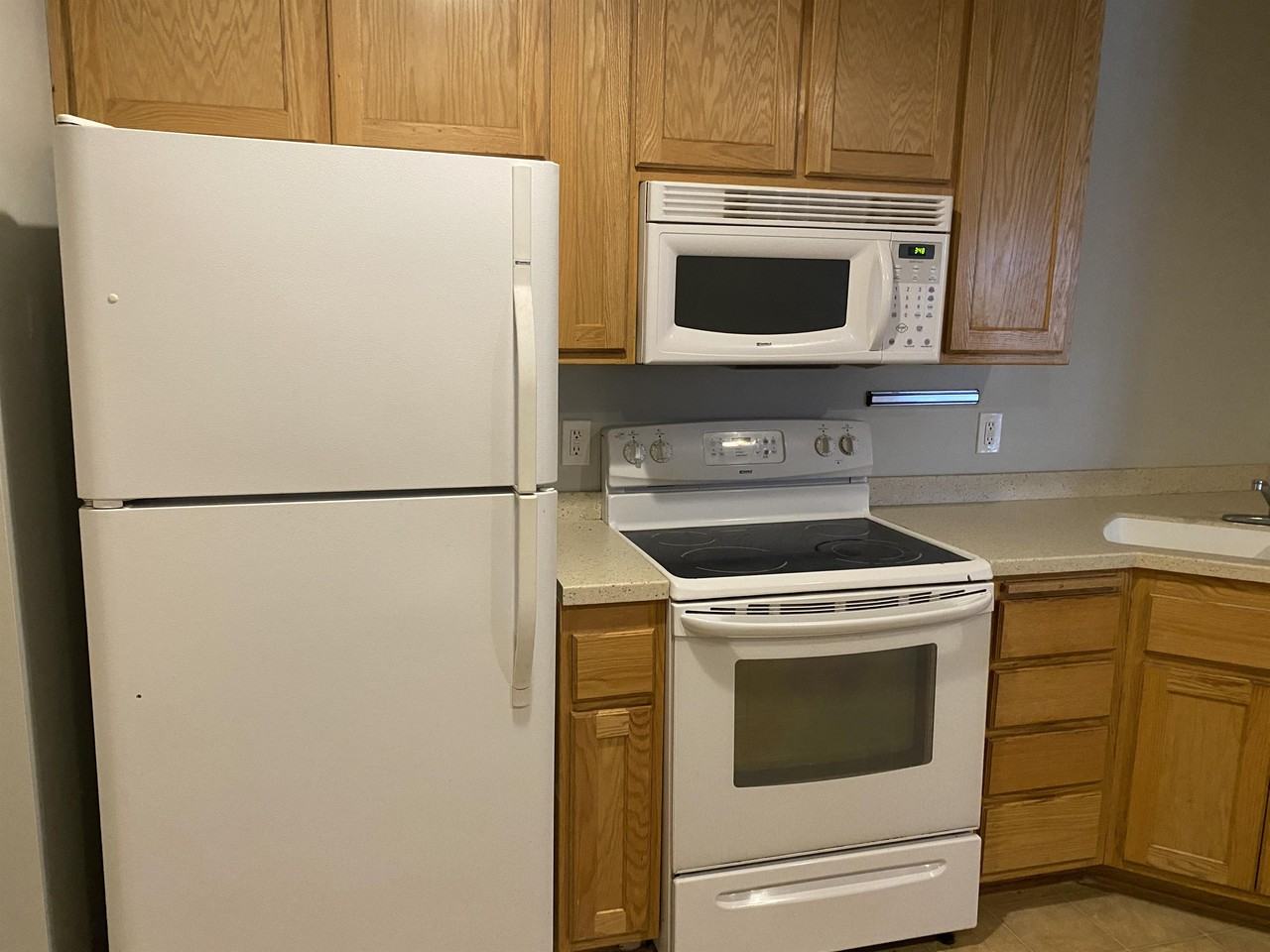 860 Independence Dr #1 - Photo 7 of 26