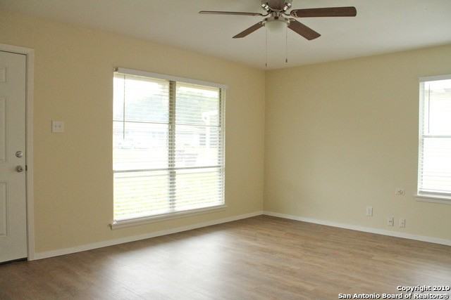4214 Diamondhead Dr #1 - Photo 3 of 17