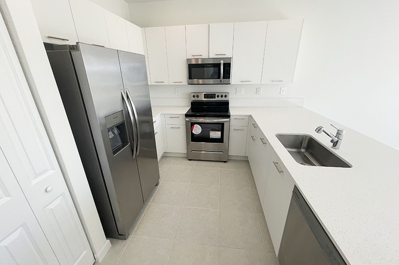 2352 Nw 125th St #1 - Photo 7 of 31