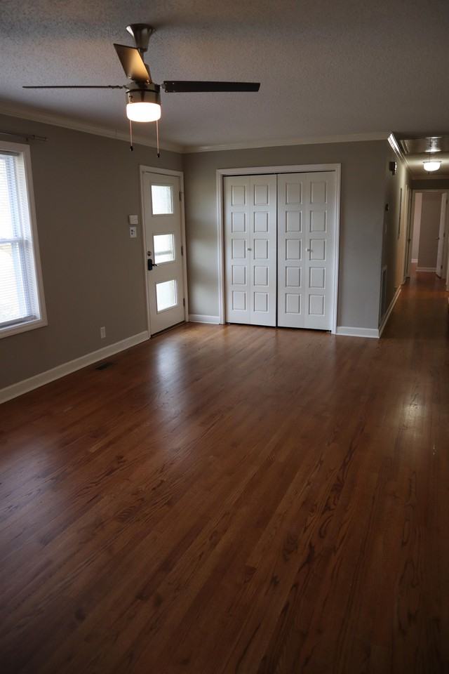 105 Wildwood Dr #1 - Photo 3 of 14