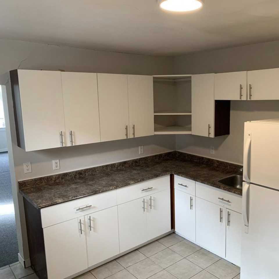 961 Atkinson Street Apartments 961 Atkinson St, Regina, SK S4N 3V1