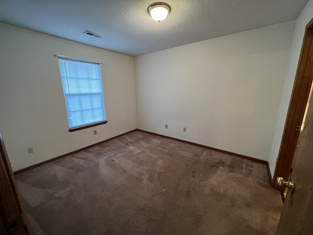 2920 Orchard Park - Photo 3 of 12