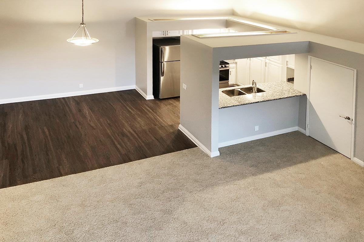 23855 Arroyo Park Dr - Photo 6 of 13