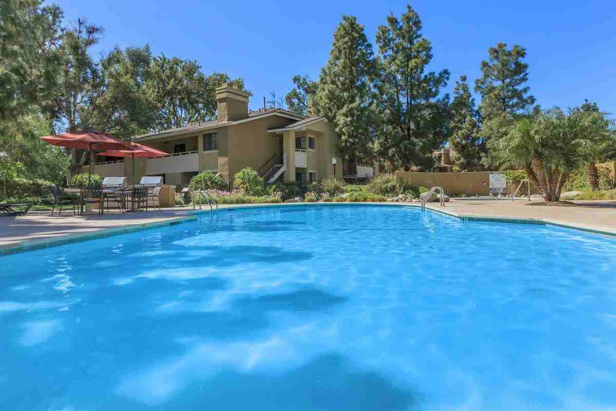 23855 Arroyo Park Dr - Photo 4 of 14