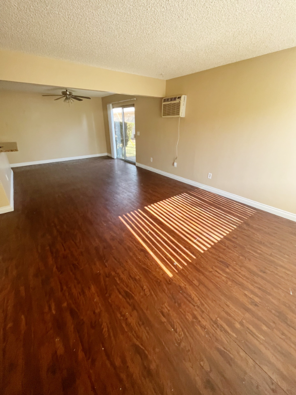 835 S Oaks Ave #D - Photo 7 of 27