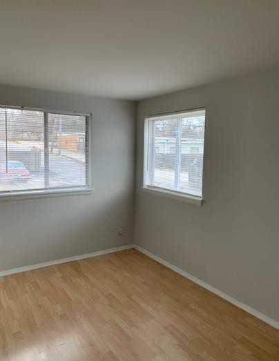 135 North Lincolnway Street - Photo 2 of 8