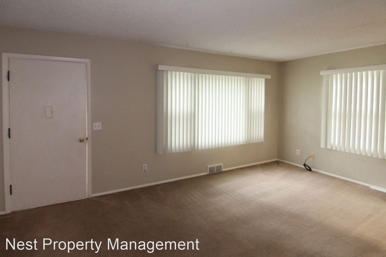 1630 Morningside Dr - Photo 3 of 19