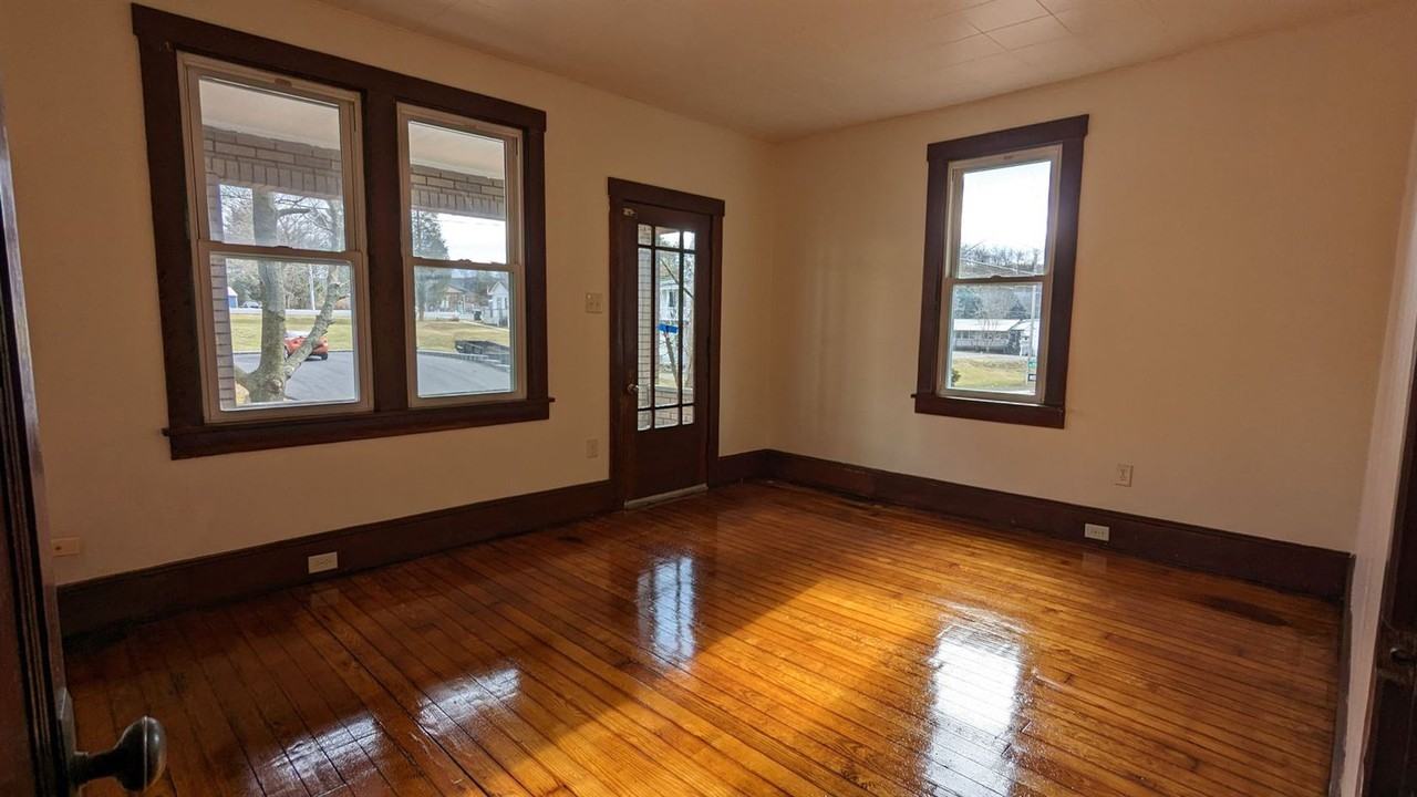 20 S TREMONT ST Apartments 20 S Tremont St, Tremont, PA 17981 Zumper