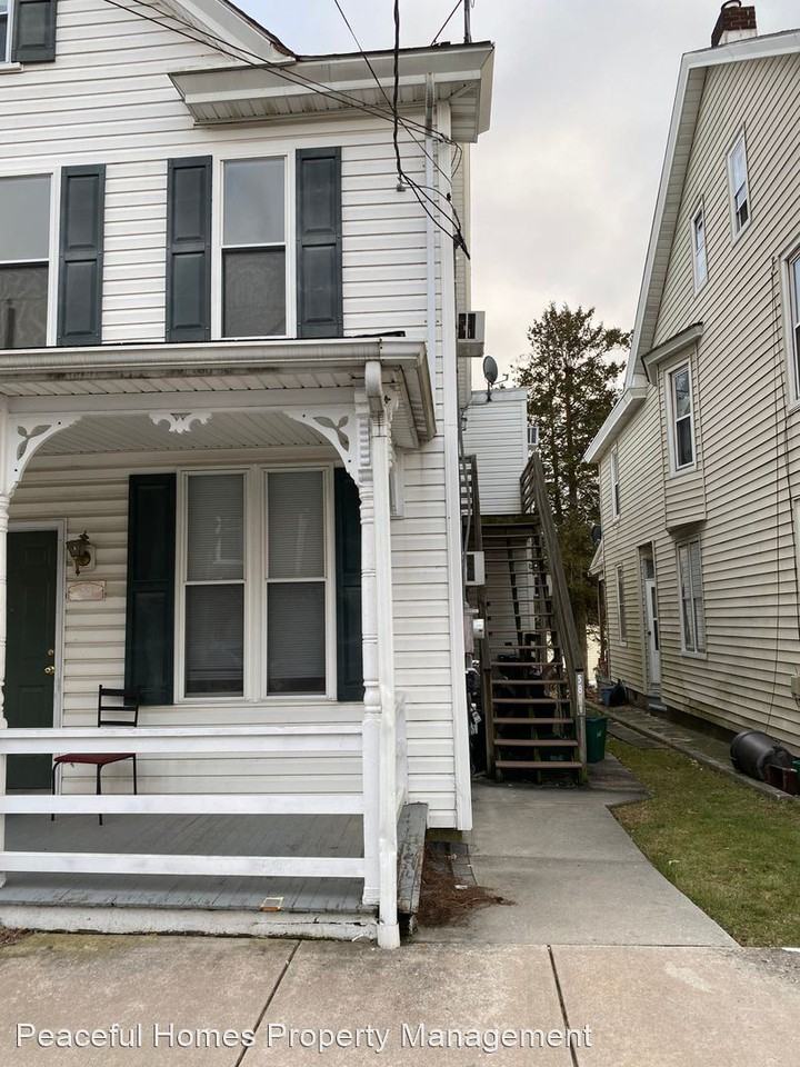 58 E Washington St Apartments in Elizabethtown, PA 17022 Zumper