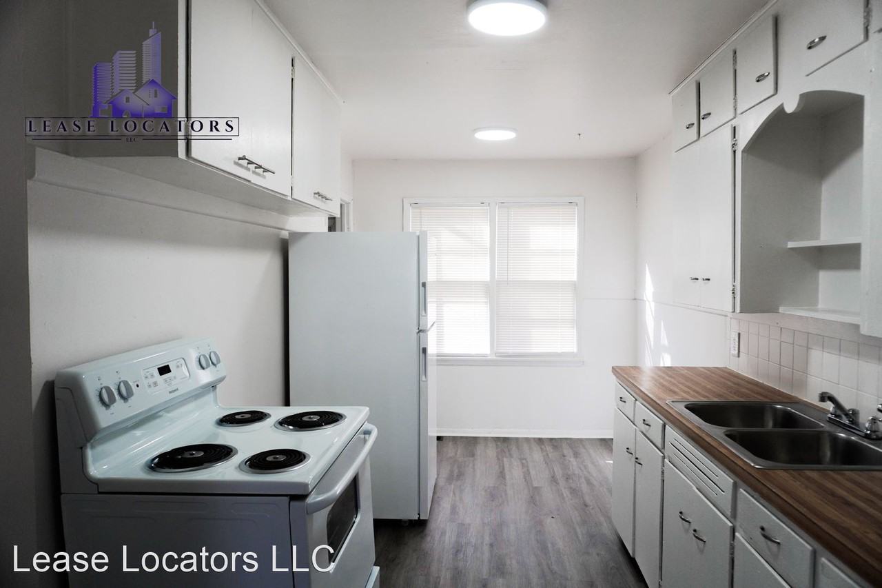 2303 S Belmont St - Photo 2 of 8