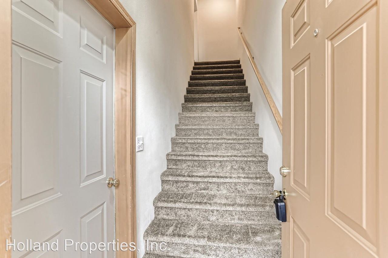 11322 Sw Barbur Blvd - Photo 2 of 16