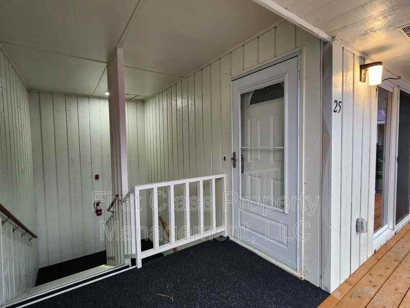 8860 Sw Cashmur Ln #25 - Photo 2 of 20