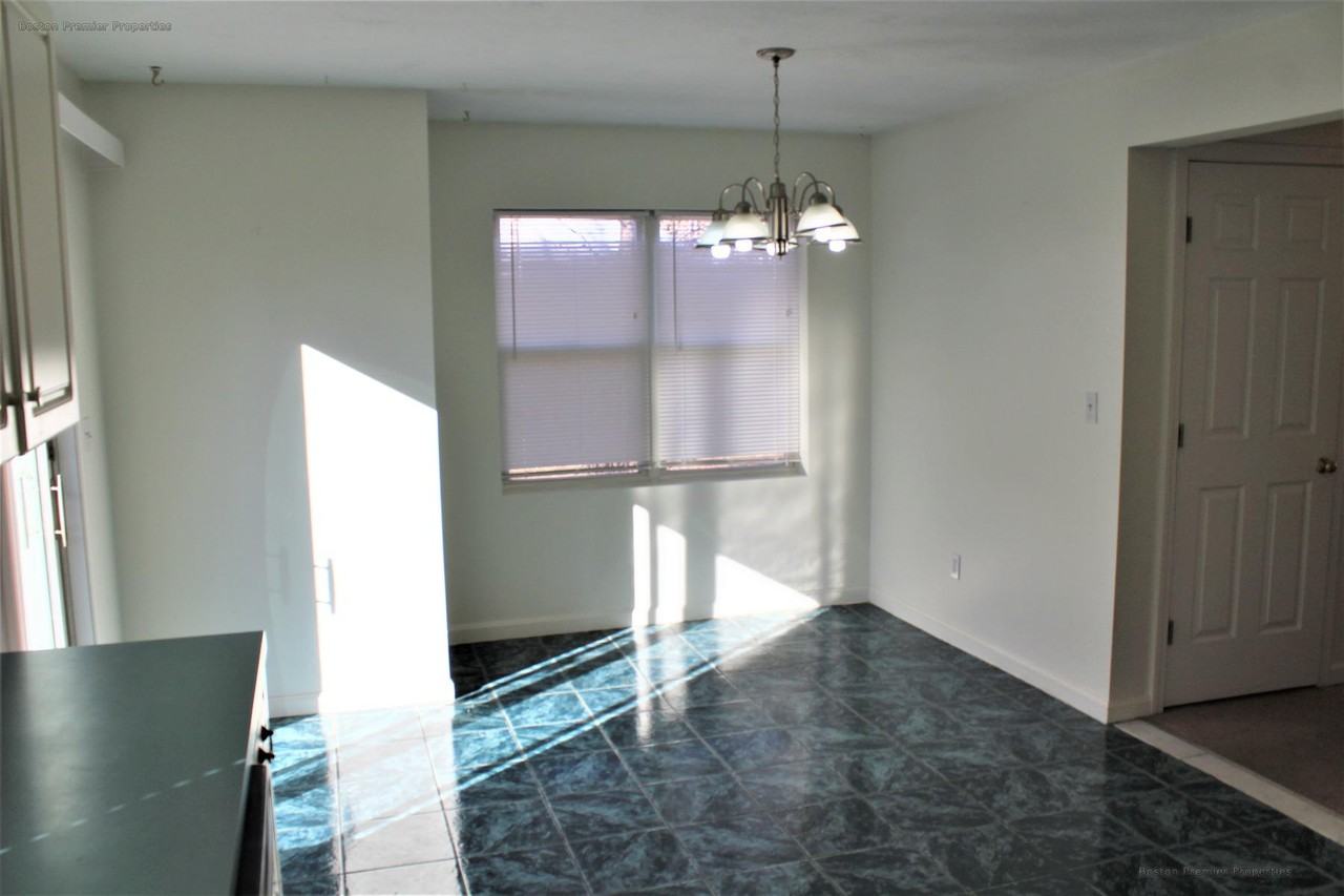 Drinkwater Avenue - Photo 5 of 12