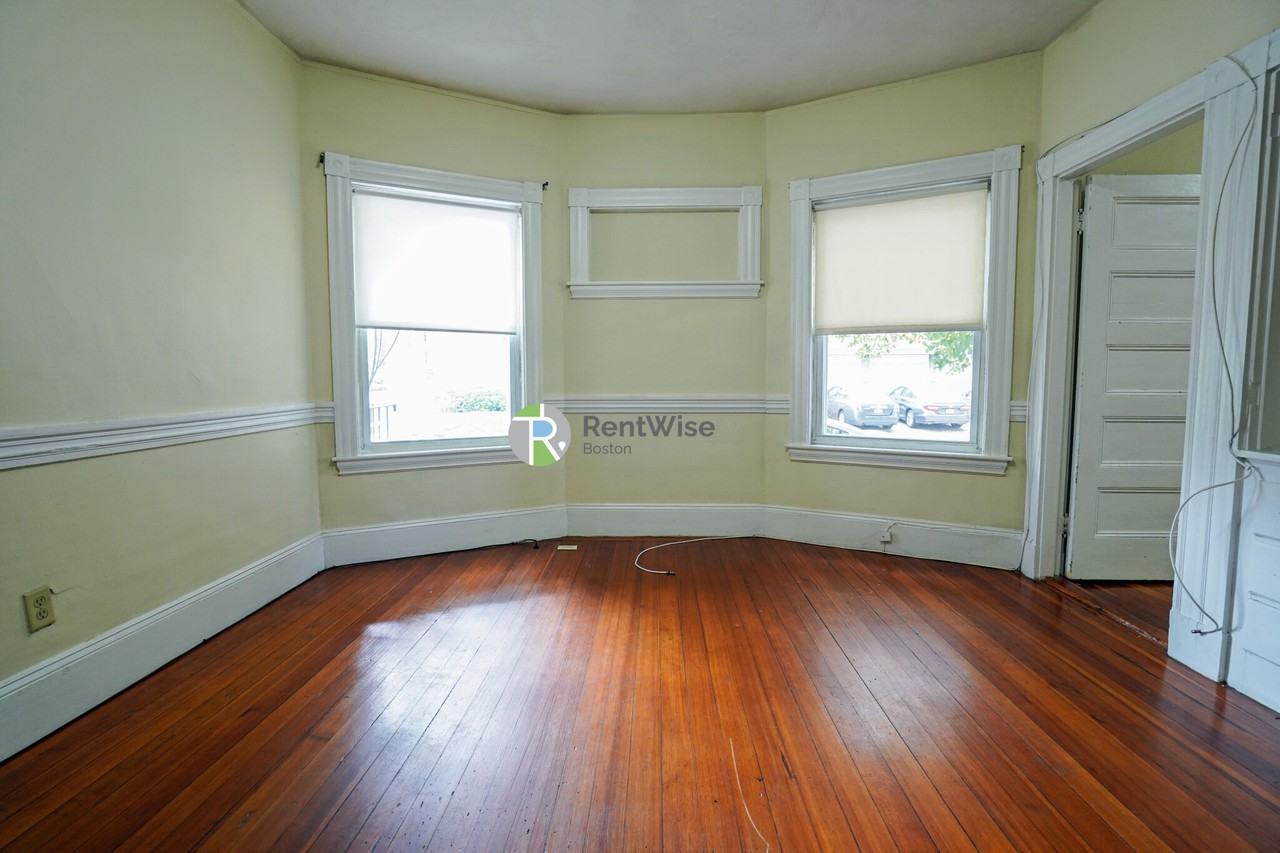 88 Gardner St - Photo 2 of 22