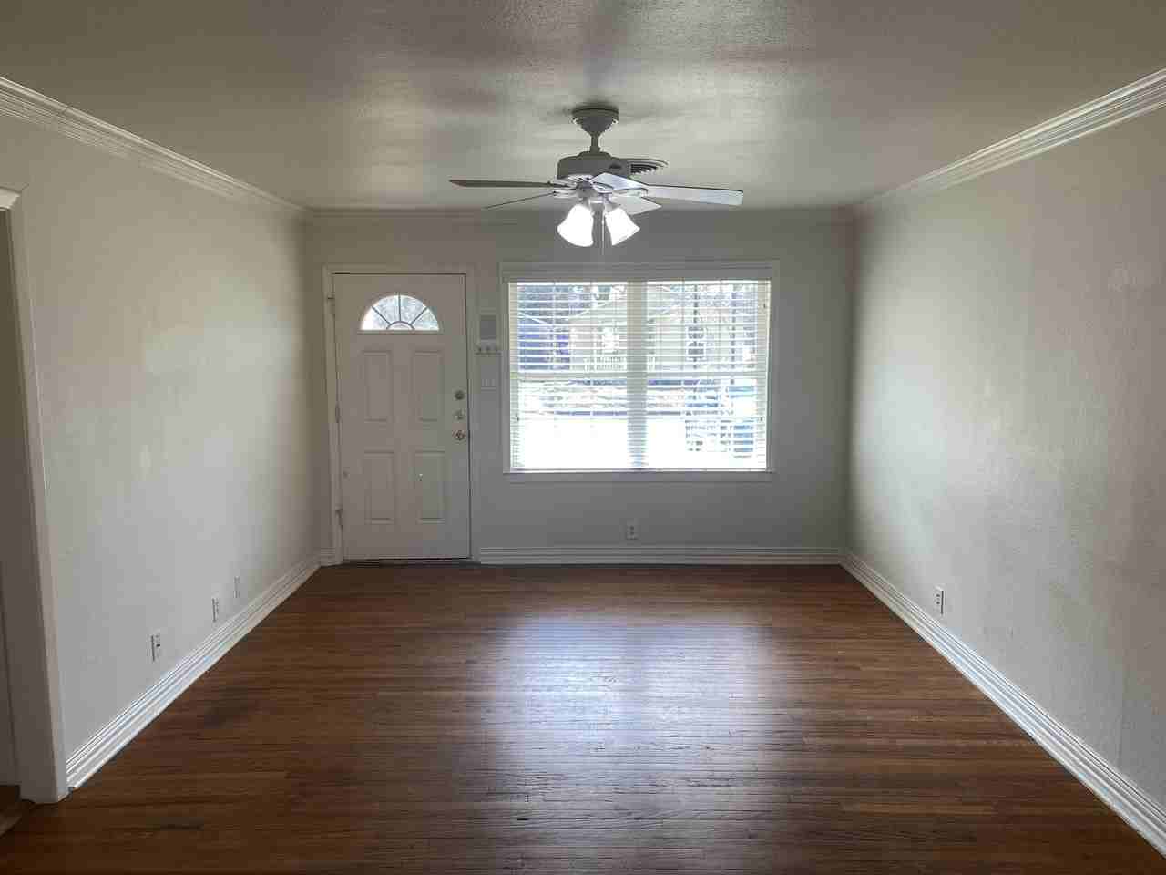 510 Panhandle St - Photo 3 of 22