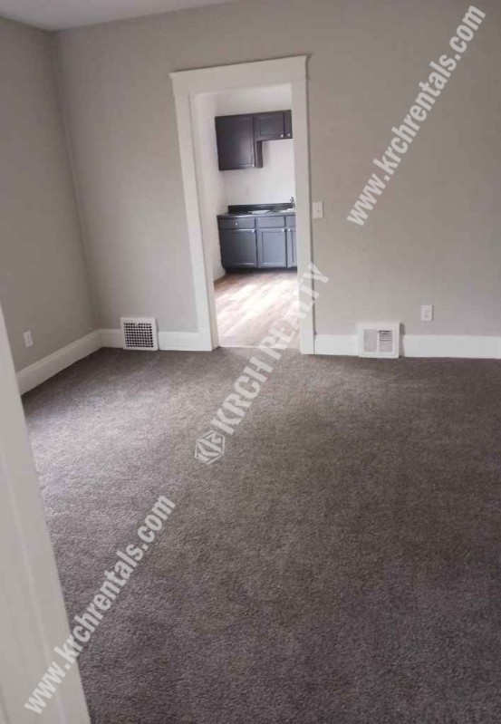 3992 E 52Nd St - Photo 3 of 14