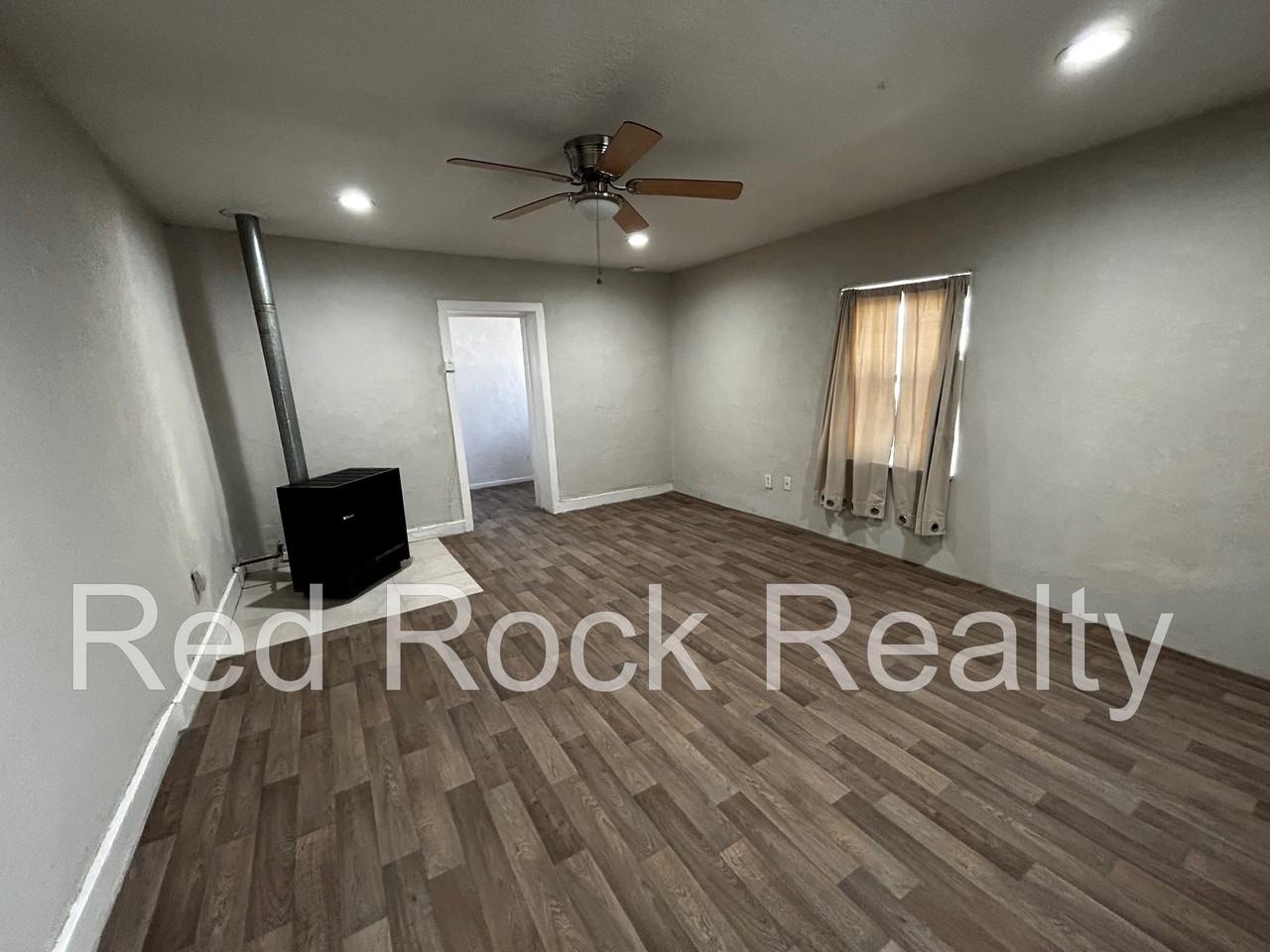 355 Atrisco Dr Sw - Photo 3 of 7