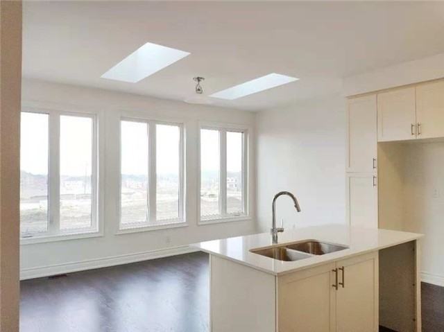 32 Holland Vista St - Photo 3 of 9