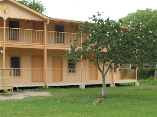 Vega Apartments - Photo 2 of 2