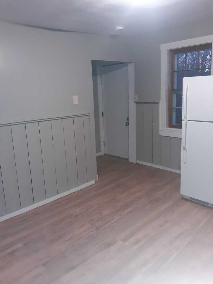 85 S Chestnut St, Plainfield / Wauregan - Photo 2 of 18