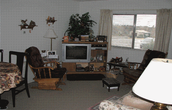 Lynn Street Manor Apartments - Photo 2 of 12