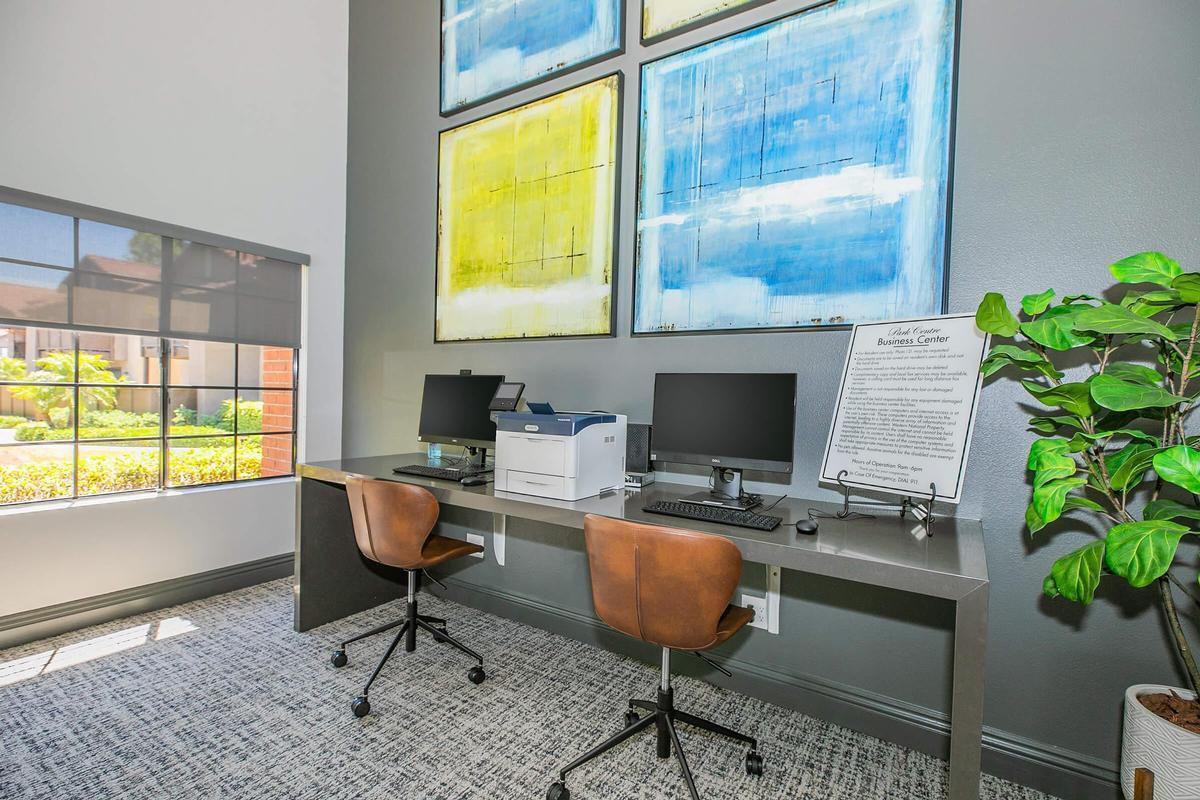 850 N Center Ave - Photo 6 of 50