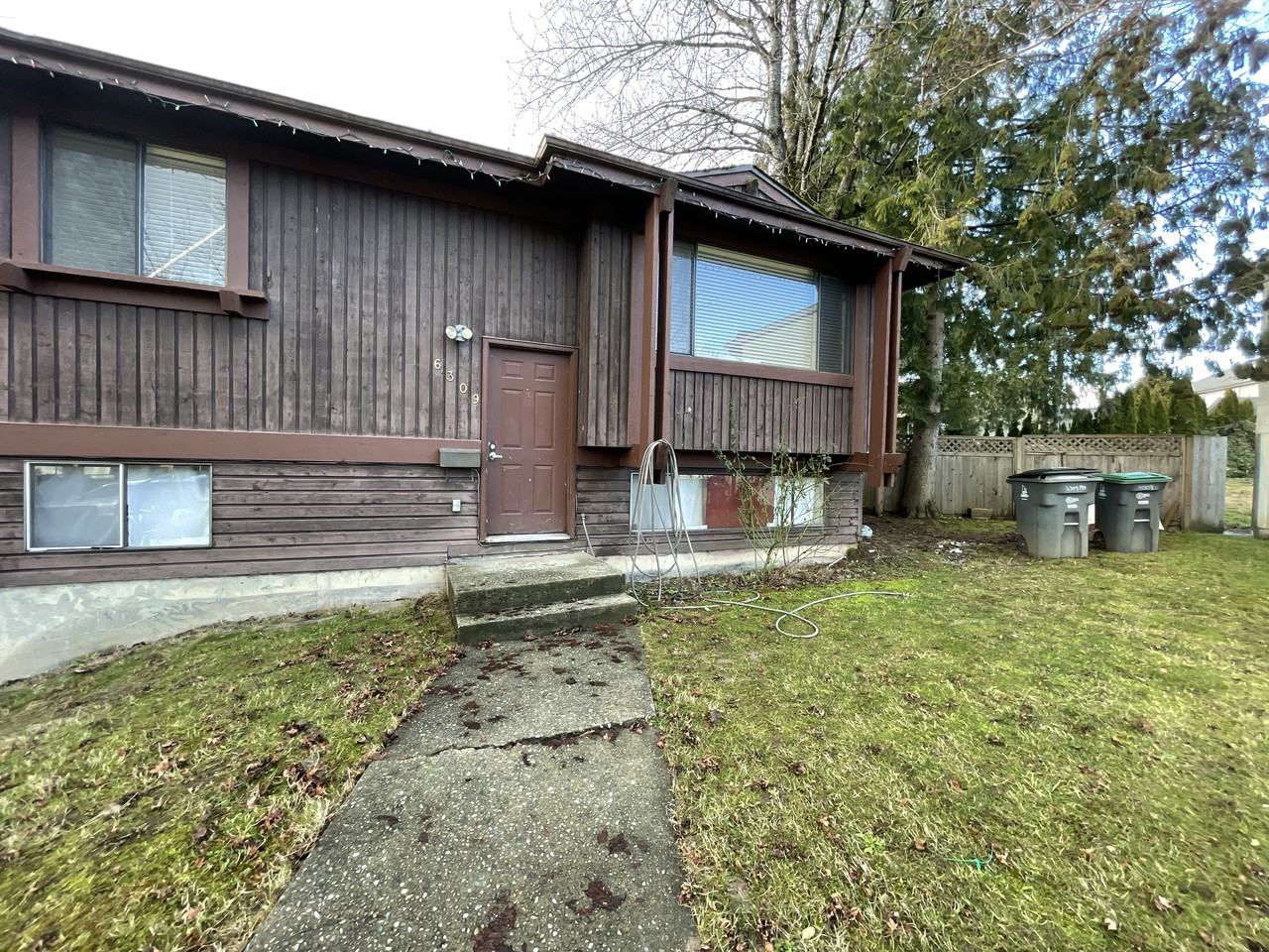 6309 193B Street - Photo 3 of 25