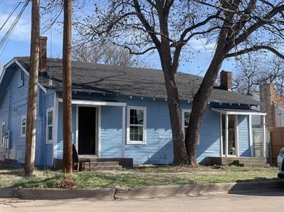 2142 Avenue E - Photo 2 of 5