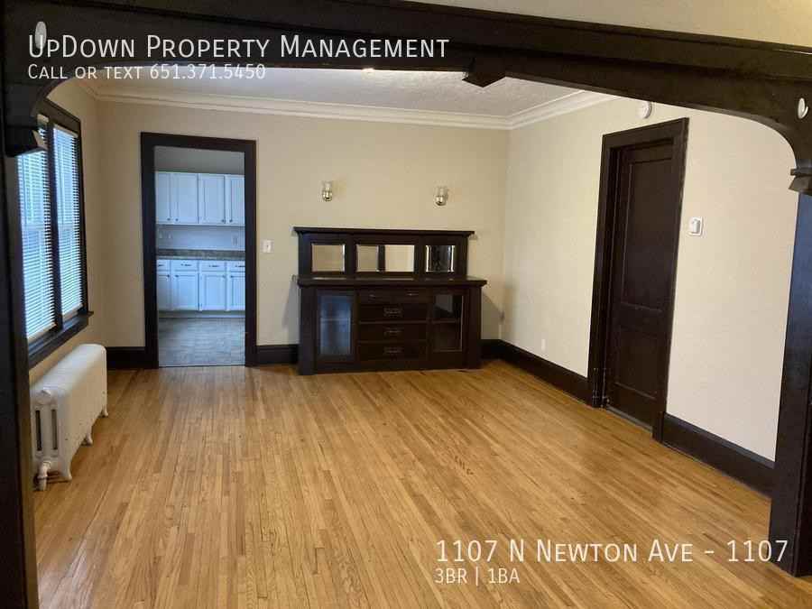 1107 Newton Ave N #1107 - Photo 3 of 17