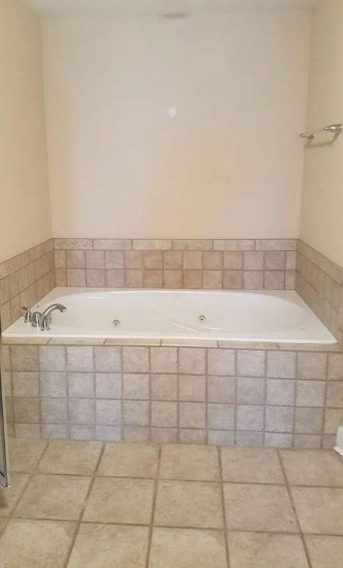 201 Deanna Green Ln - Photo 7 of 11