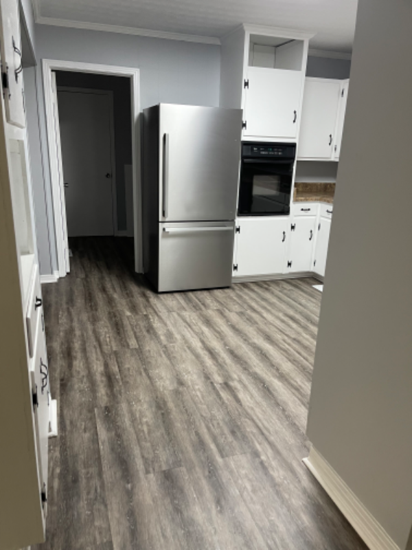 2040 Alpine Dr - Photo 5 of 22