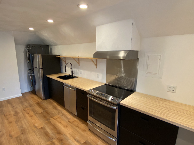 407 Jackson St #1-2 - Photo 3 of 13