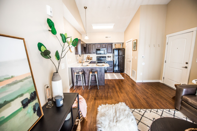 1837 N Berra Blvd #F304 - Photo 5 of 8