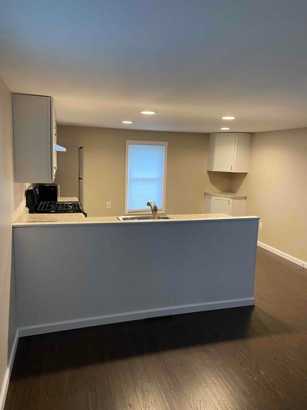 1010 Reading Rd #15 - Photo 3 of 4